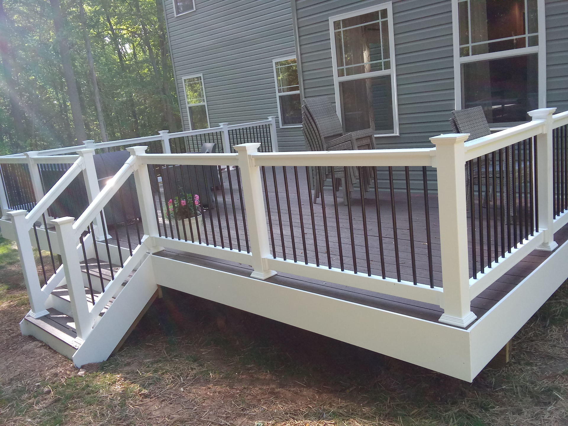 Custom Decks, Porches & Outdoor Living | Benz Construction MD